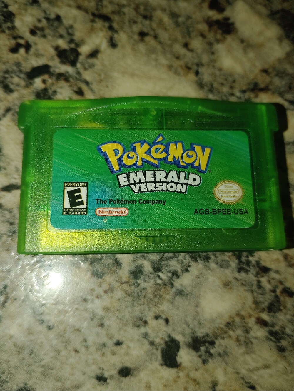 Pokémon Emerald Version (Game Boy Advance) - Fan-Made ReproductionDescription.